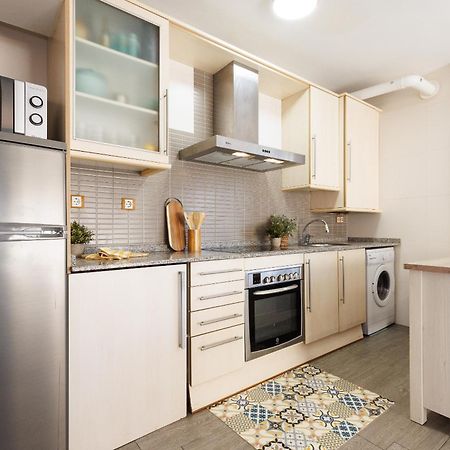Uhc Els Pins Apartments Salou Buitenkant foto