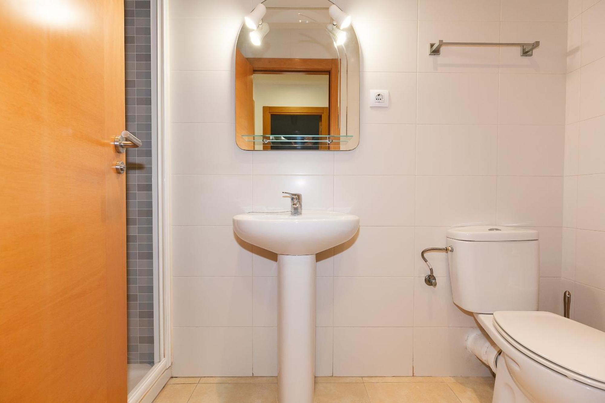 Uhc Els Pins Apartments Salou Buitenkant foto