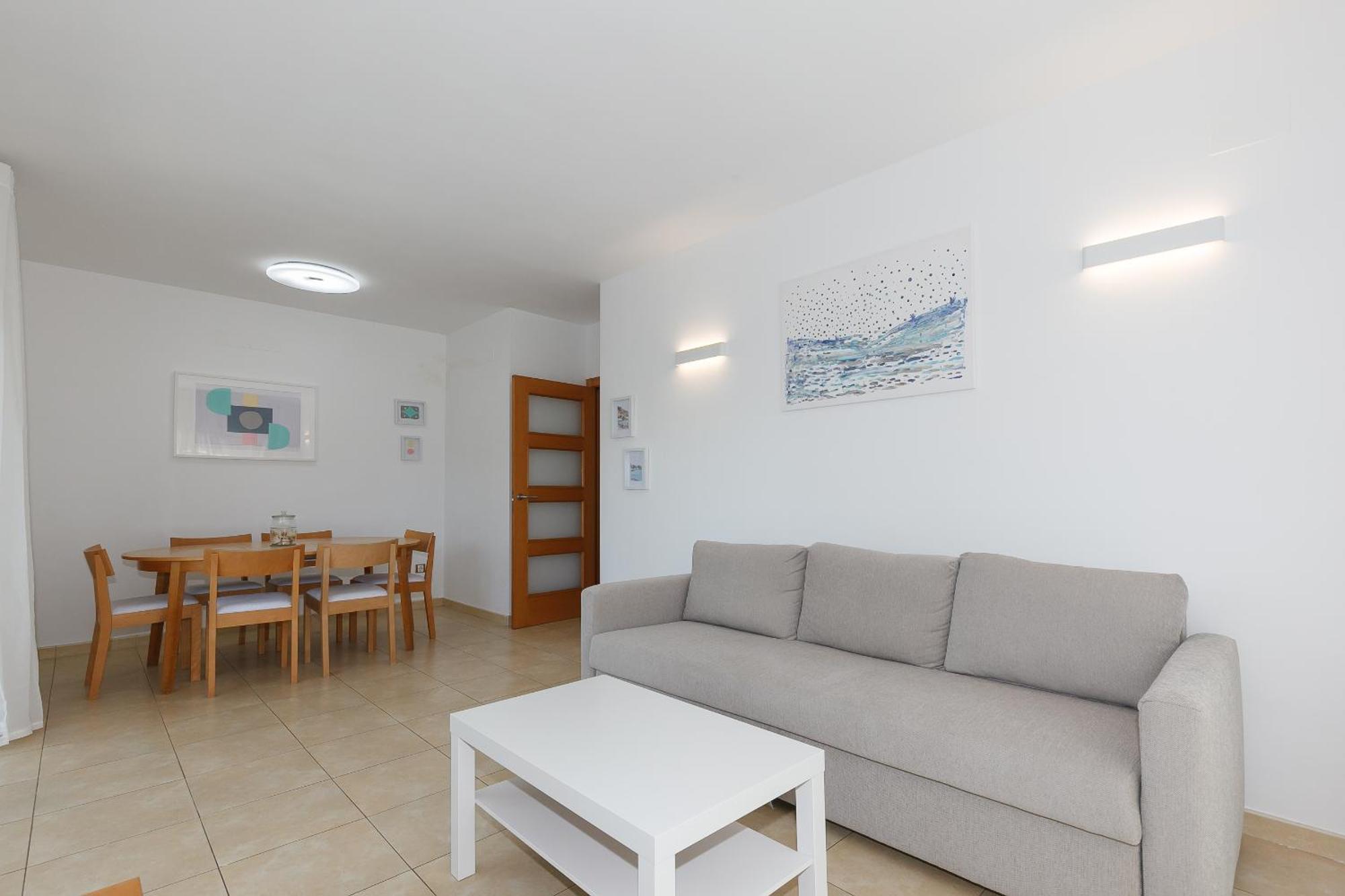Uhc Els Pins Apartments Salou Buitenkant foto
