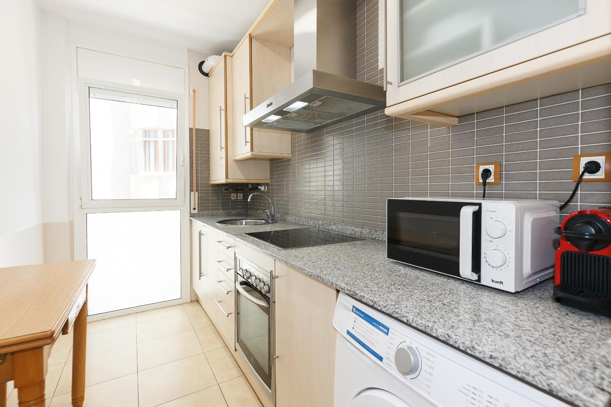 Uhc Els Pins Apartments Salou Buitenkant foto